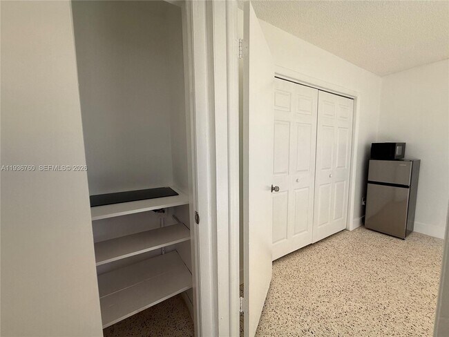 Foto del edificio - 3144 NW 29th St