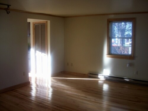 Looking into LR Kitchen on left - 139 S Esselstyne St