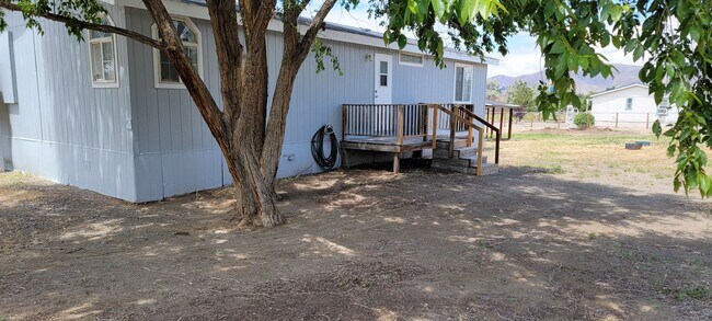 Foto del edificio - 3 Bedroom 2 Bathroom Fernley Home