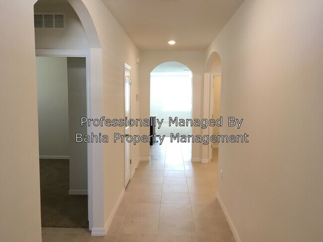 Building Photo - 30575 Summer Sun Loop