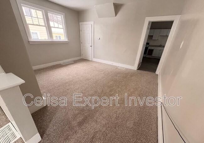 Foto del edificio - 710 3rd St