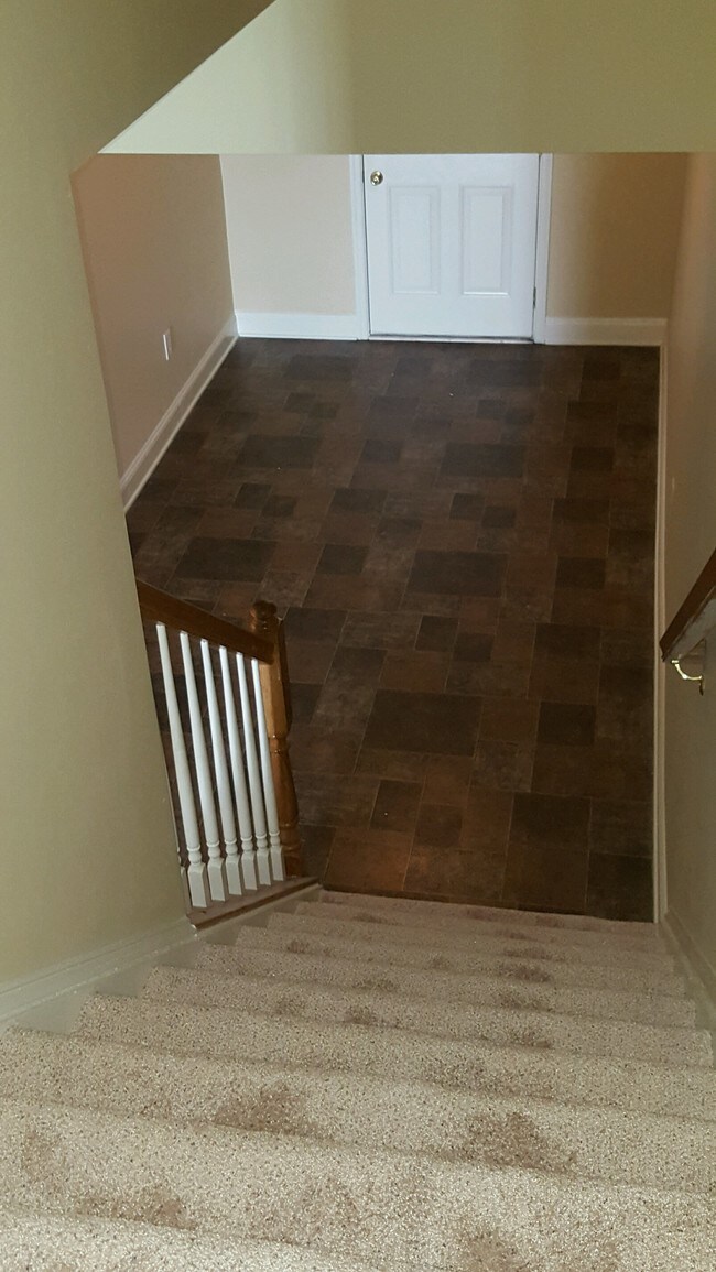 524 S Carlisle St, Greencastle, PA 17225 Townhome Rentals in