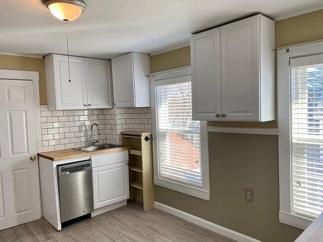 Building Photo - 31 Tremont St