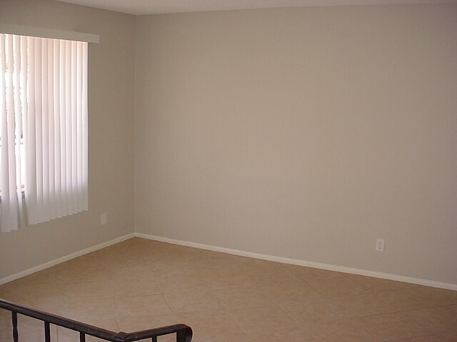 Building Photo - Stunning remodel across from park