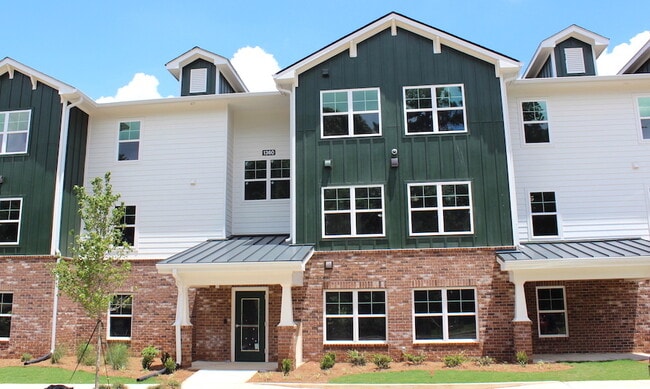 Building Photo - Harrison Village