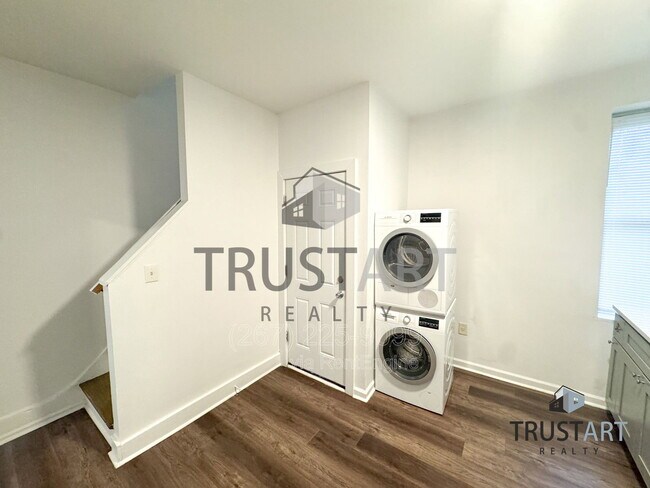 Foto del edificio - 2325 N 16th St