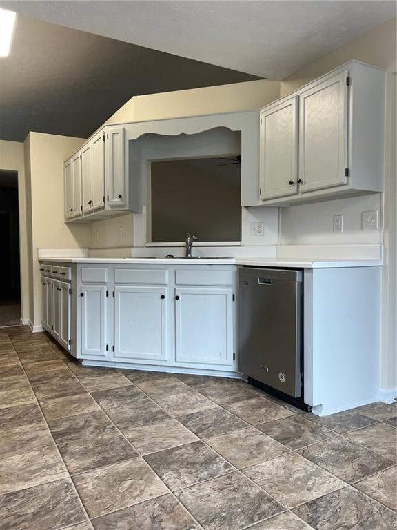 Foto del edificio - 4197 Sterling Pointe Dr