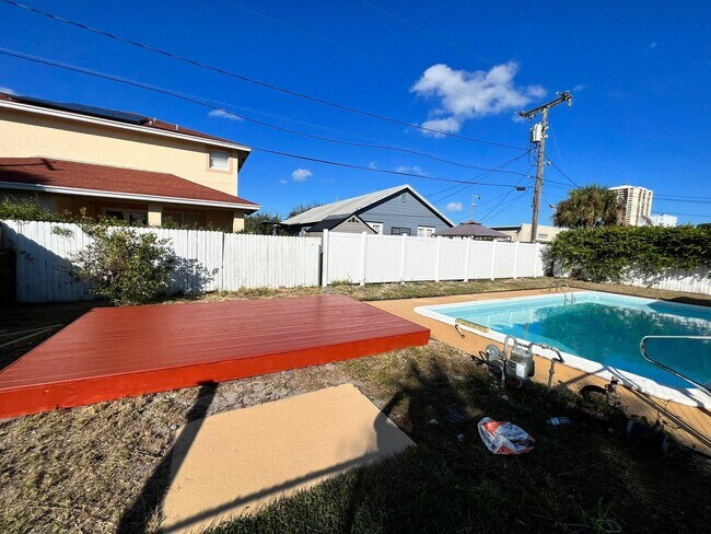 Foto del edificio - 611 53rd St