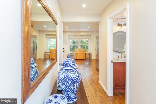 Building Photo - 7834 Butterfield Ln