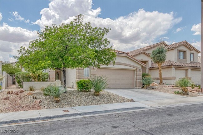 Building Photo - 417 Carlton Kay Pl