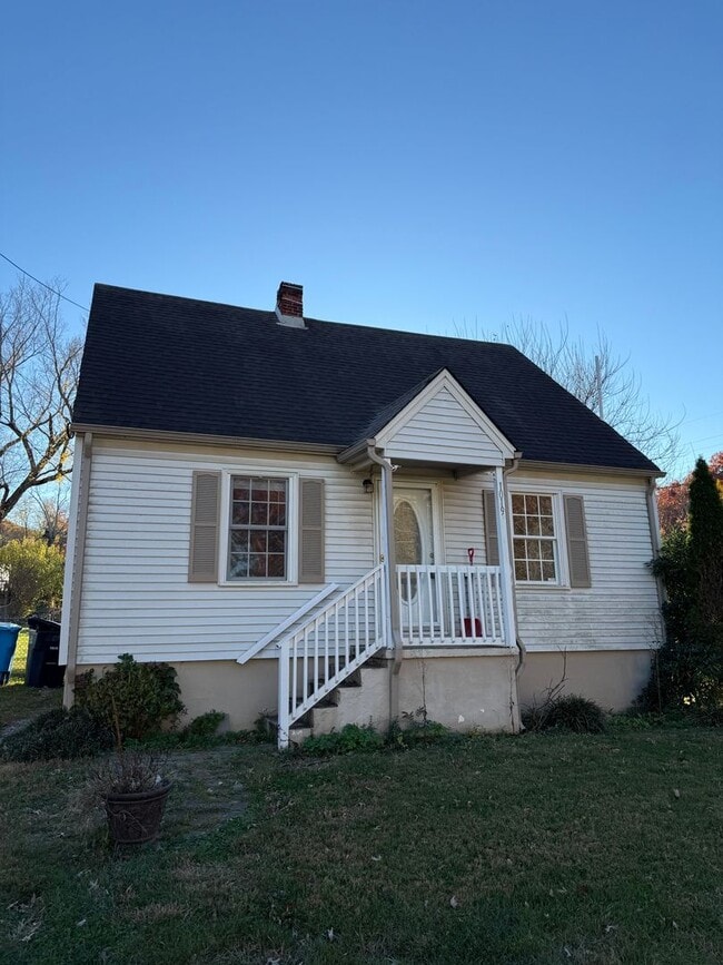 Building Photo - 1019 Ray Rd SE