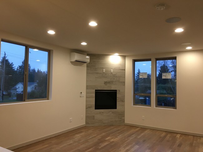 Foto del edificio - 308 N 120th St