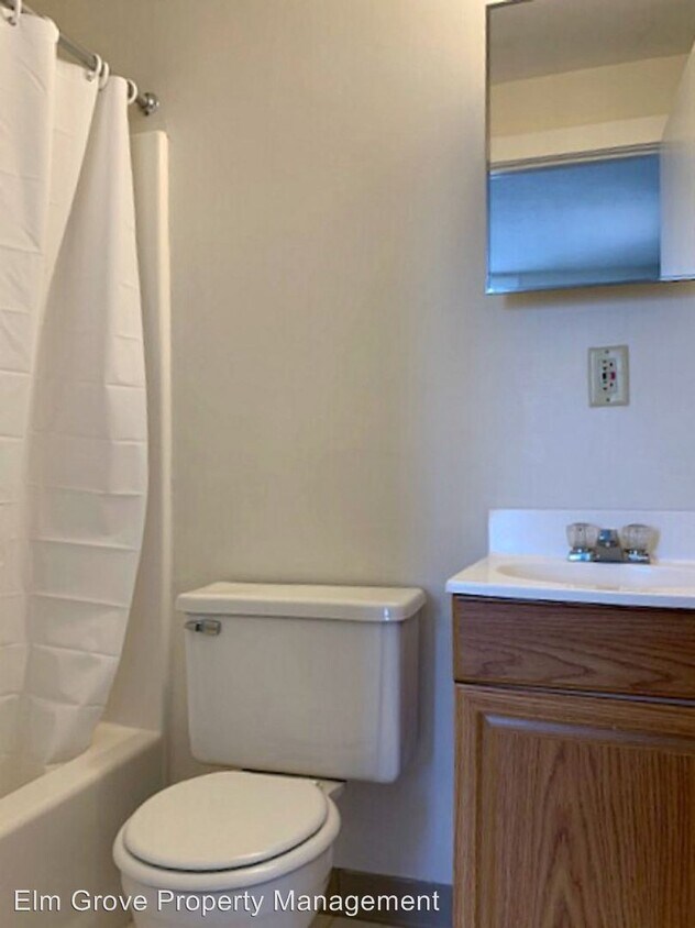 Building Photo - 251 Pine St