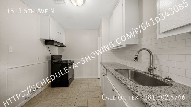 Building Photo - 1513 5th Ave N