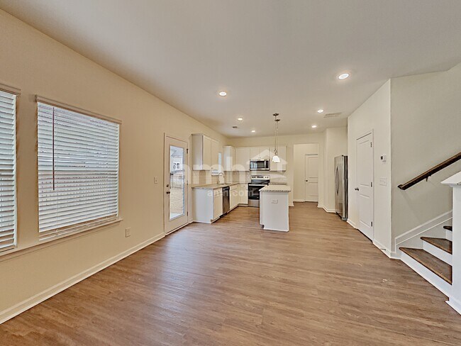 Foto del edificio - 299 Ivy Brook Dr