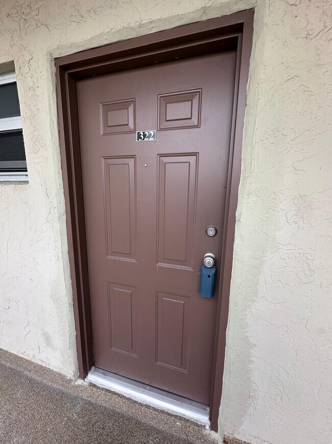 Foto del edificio - 10900 SW 104th St