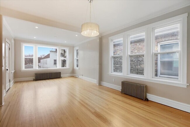 Foto del edificio - 4554 S Washtenaw Ave.