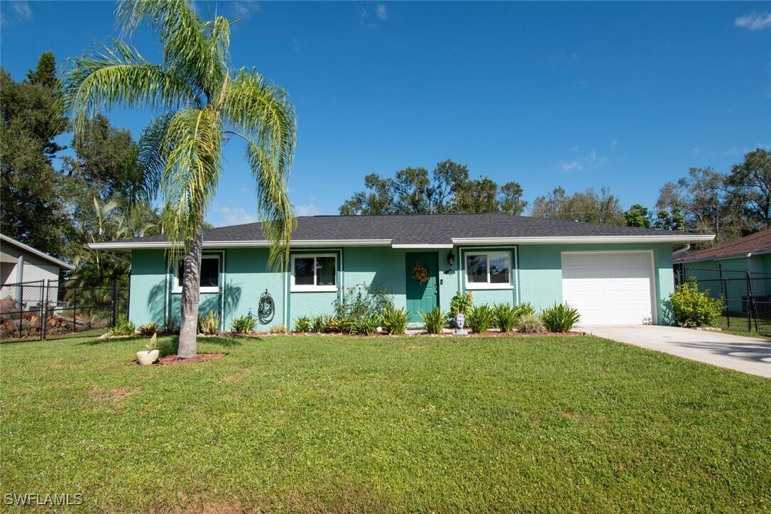 Foto principal - 13456 Third St