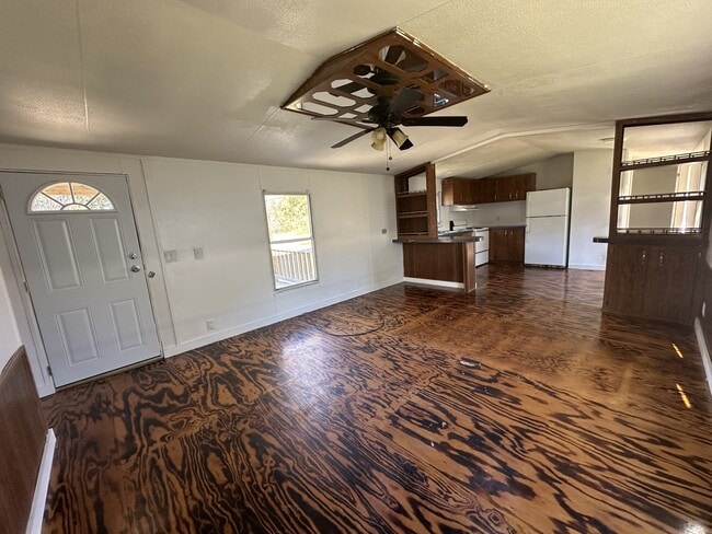 Building Photo - 7150 Seward Cir