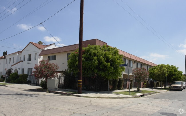 Building Photo - The Newport Apartments