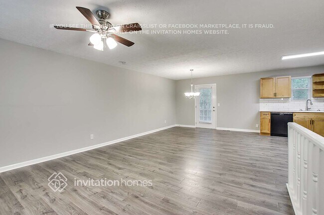 Foto del edificio - 6165 Queens Rd