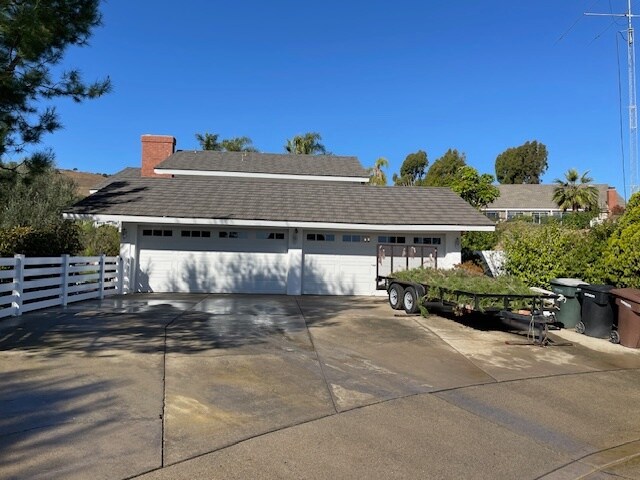 Building Photo - 25861 Paseo de Juanita