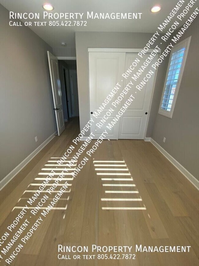 Building Photo - ROOM FOR RENT with Shared Bathroom and Sha...
