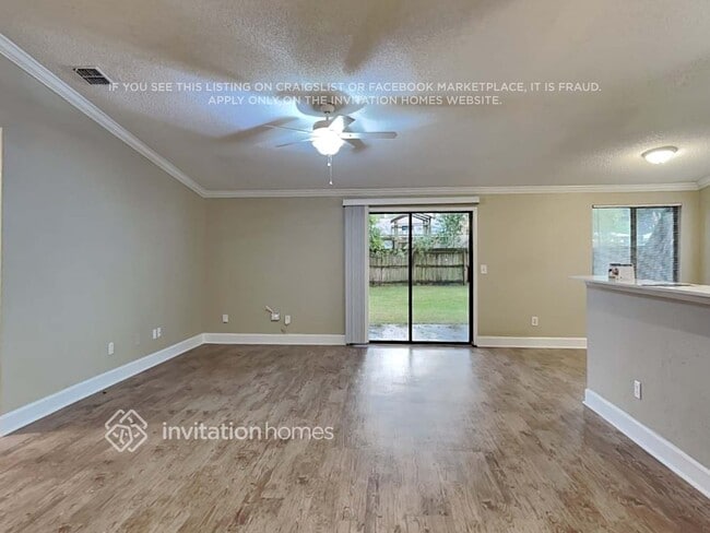 Foto del edificio - 3149 Pathway Ct