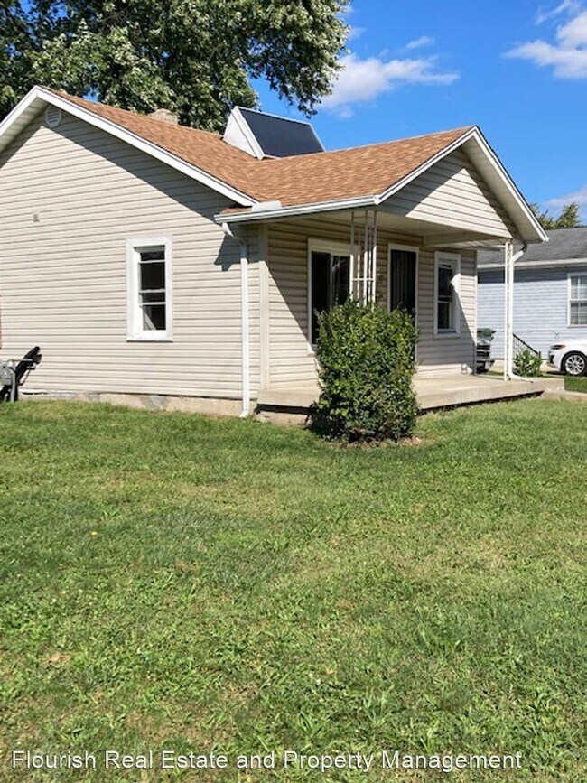 Building Photo - 3 br, 1 bath House - 3117 Lakeview Avenue
