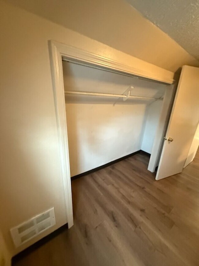 Foto del edificio - 771 21st St SE