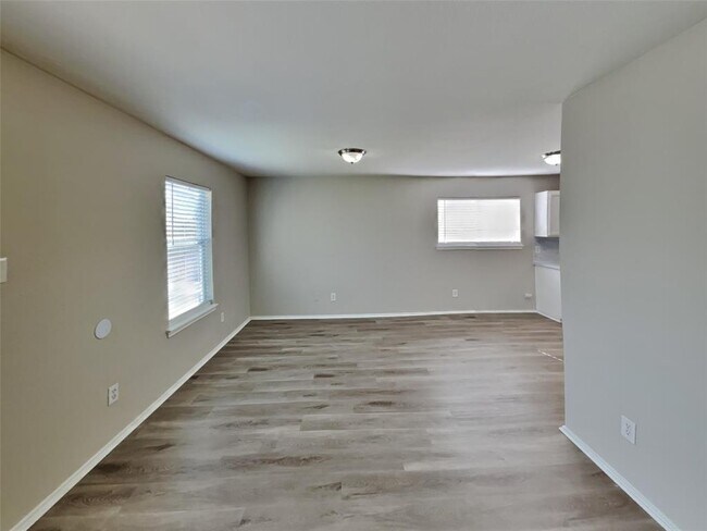 Building Photo - 12522 Aarons Way Dr
