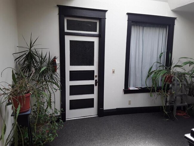 Foto del edificio - 3 bedroom in Ault CO 80610