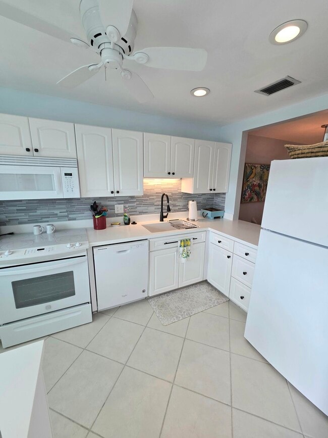 Building Photo - 1225 Carlton Ct