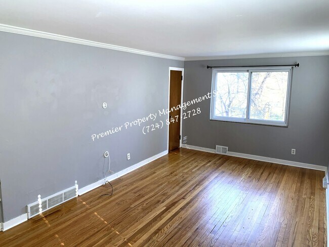 Foto del edificio - 8660 Winchester Dr