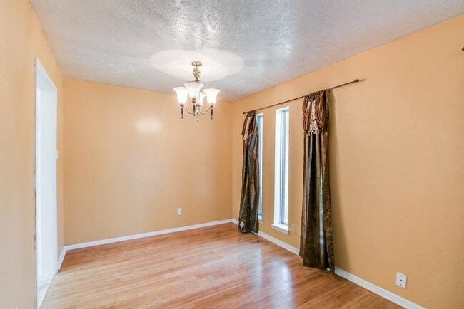 Building Photo - 9830 Sageaspen Ln