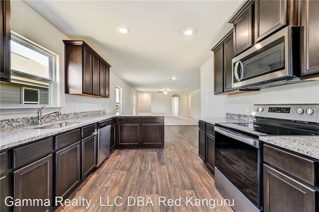 Building Photo - 4 br, 2 bath House - 14121 Prospector Way