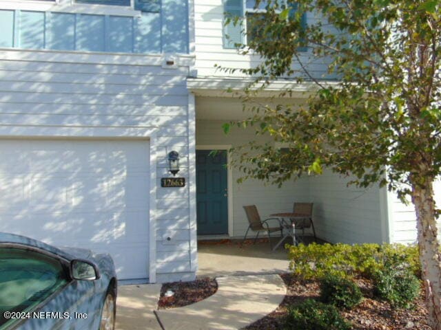 Building Photo - 12663 Josslyn Ln