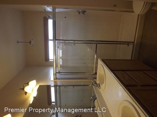 Building Photo - 3 br, 2.5 bath House - 131 Tilbury Ave