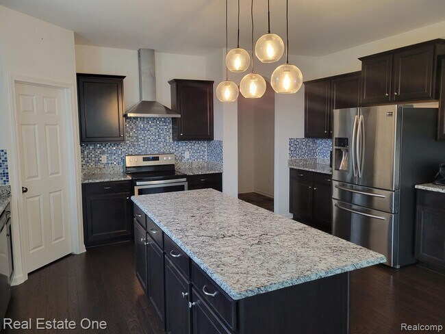 Foto del edificio - 7722 Ryder Dr