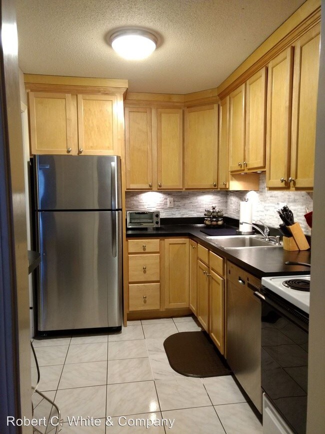Foto del edificio - 1 br, 1 bath House - 64 Oxbow Drive Apt B7