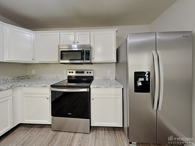 Building Photo - 6231 Salamander Run Ln