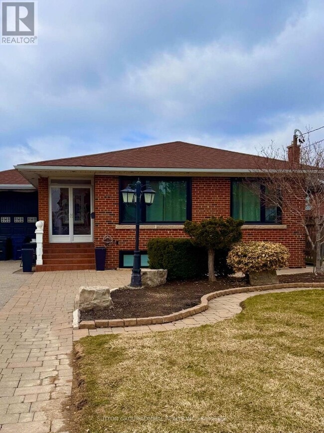 Building Photo - 6 Frankfort Ave