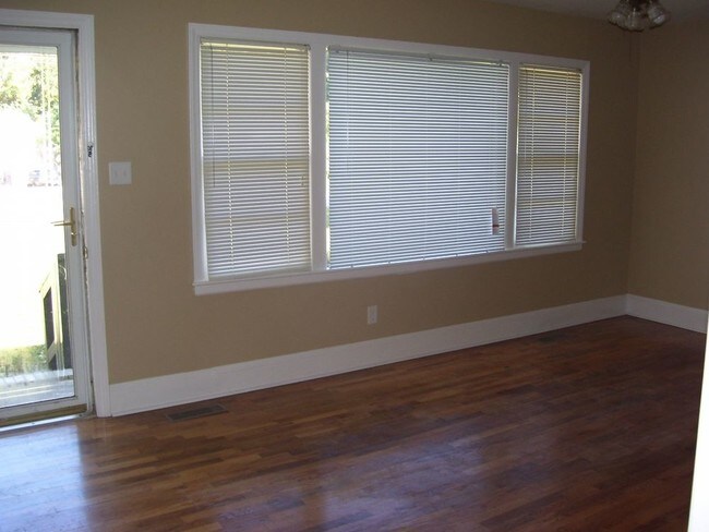 Building Photo - CHADWICK ACRES