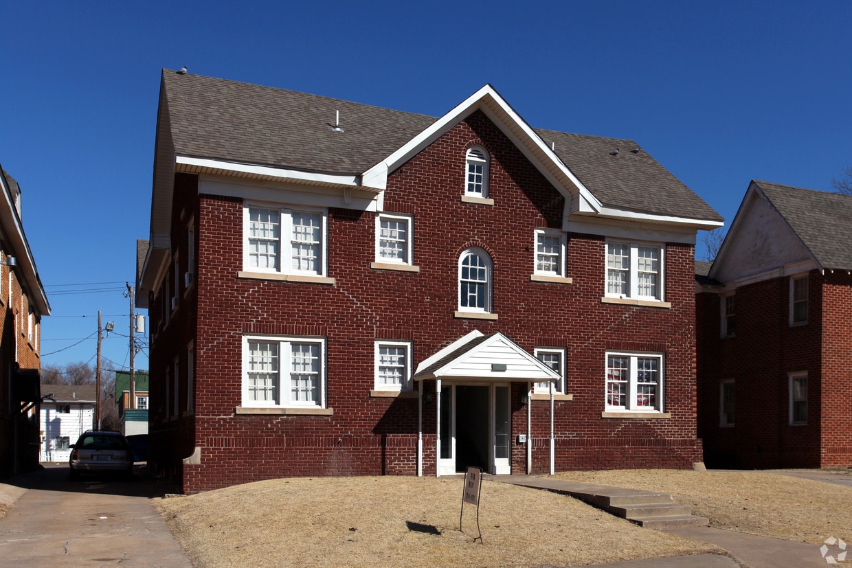 Building Photo - 437 NW 26th