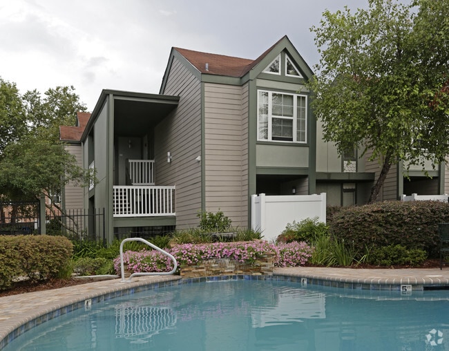 Falling Water Rentals Kenner, LA