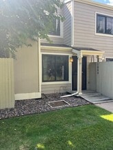 Building Photo - 7863 W 87th Dr