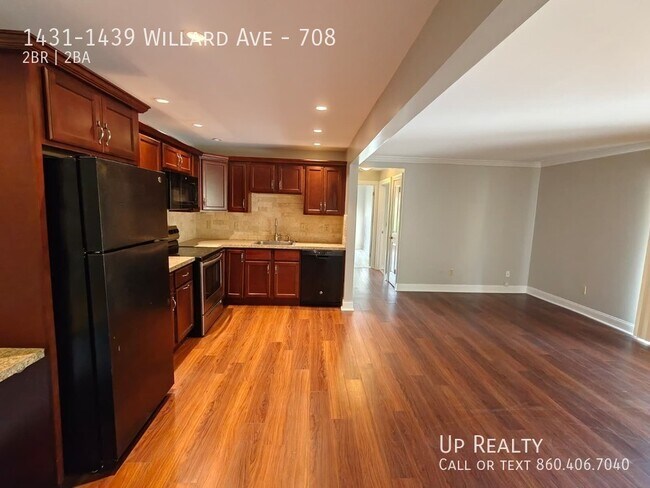 Foto del edificio - 1431-1439 Willard Ave-708