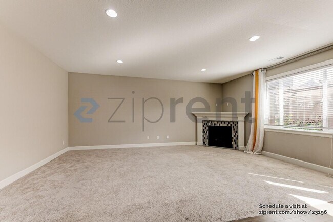 Building Photo - 7294 NW Oakfern Dr