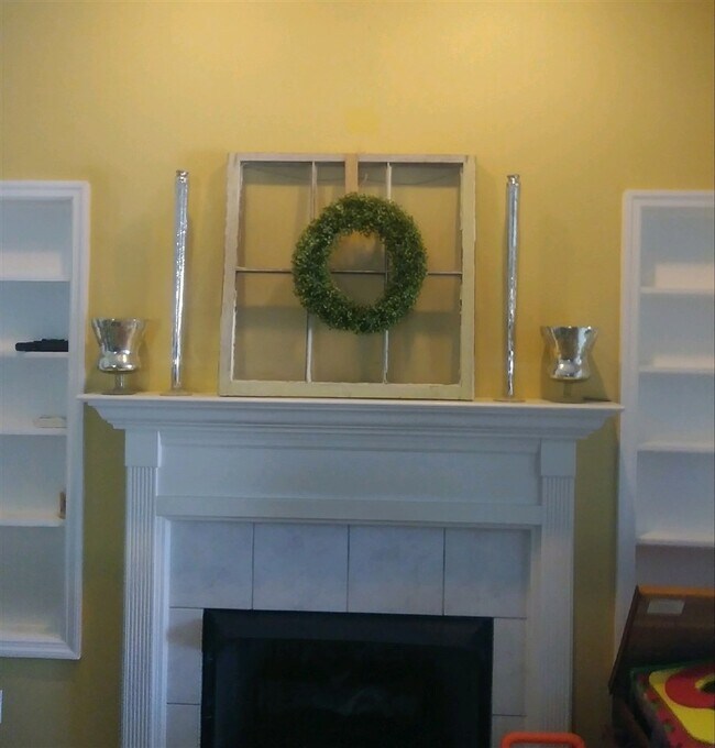 Foto del edificio - 1001 High Meadow Dr