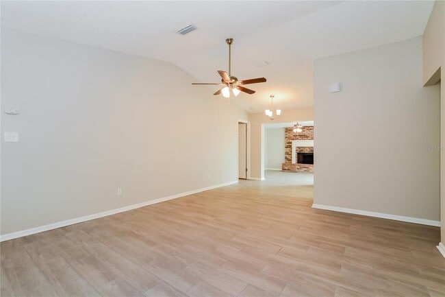 Building Photo - 8734 Brackenwood Dr